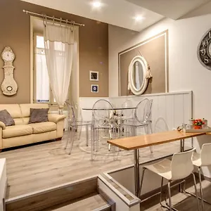Apartment Trevi Miracle, Rome