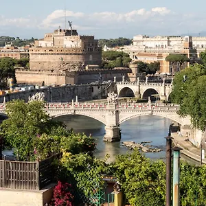Apartment Santonofrio Sky Terrace Penthouse, Rome